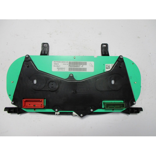 Renault Clio 2 Benzinli Kilometre Saati Gösterge Paneli P8200949507F