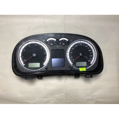 Volkswagen Bora Golf 4 Kilometre Saati Gösterge Paneli 1J5920826A