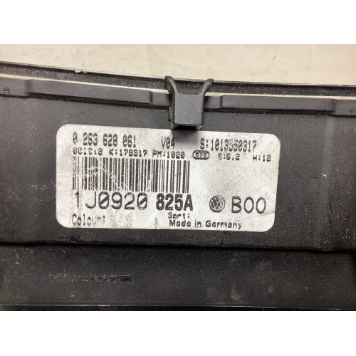 Volkswagen Bora Golf 4 Kilometre Saati Gösterge Paneli 1J0920825A