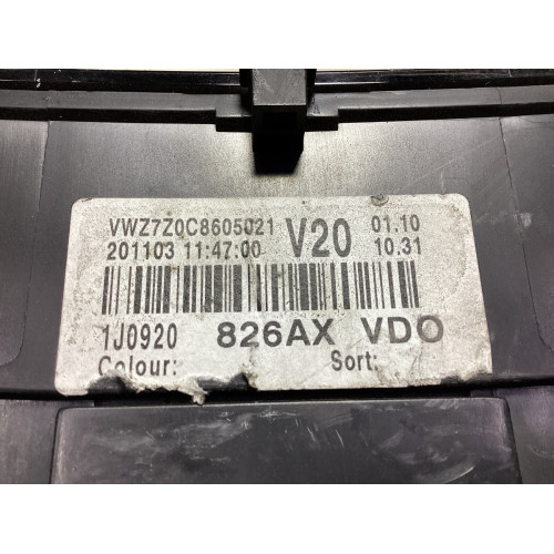 Volkswagen Bora Golf 4 Kilometre Saati Gösterge Paneli 1J0920826AX