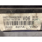 Volkswagen Passat Kilometre Saati Gösterge Paneli 3B0920827A