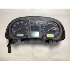 Volkswagen Bora Golf 4 Kilometre Saati Gösterge Paneli 1J0920821A