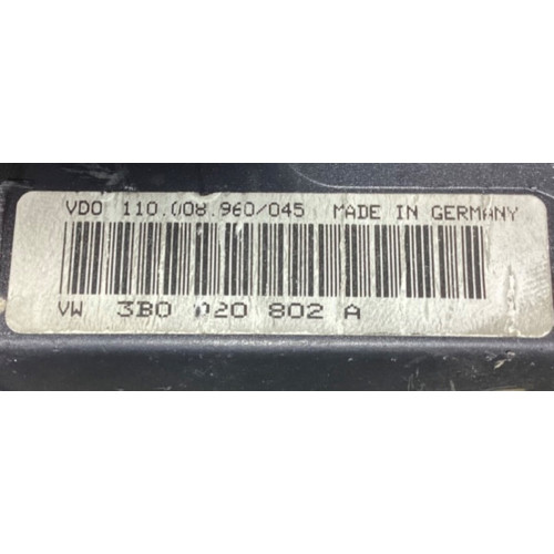 Volkswagen Passat Dizel Göstegre Paneli Kilometre Saati 3B0920802A 110008960045