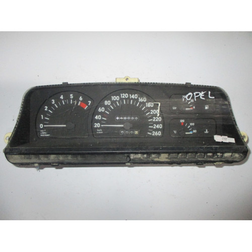Opel Omega A Benzinli Kilometre Saati Gösterge Paneli 88481511