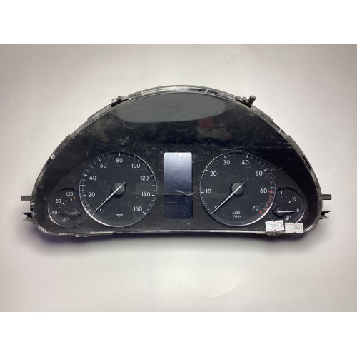 Mercedes C Class W203 Kilometre Saati Gösterge Paneli A2035404647 110080266