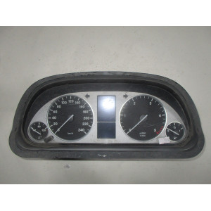  Mercedes W169 W245 Benzinli Kilometre Saati Gösterge Paneli A 169 540 10 48