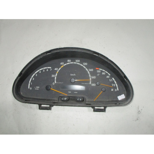 Mercedes Sprinter Benzinli Kilometre Saati Gösterge Paneli A0004466921