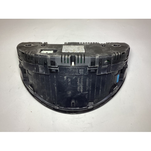 Mercedes Vito Kilometre Saati Gösterge Paneli A6399005101