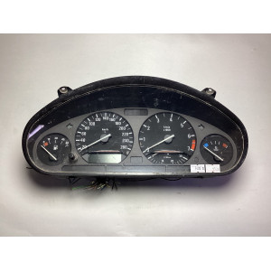 BMW E36 Kilometre Saati Gösterge Paneli 62.10-8357765 110308463