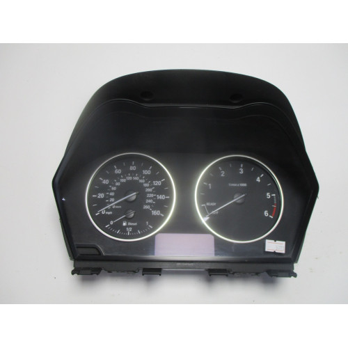 Bmw 1 Serisi  Kilometre Saati Gösterge Paneli 62109287456 17649411 