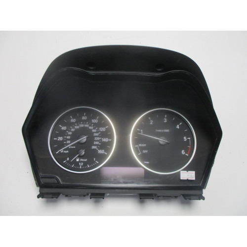 Bmw 1 Serisi  Kilometre Saati Gösterge Paneli 62109277543  17649411 