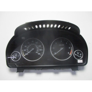 Bmw 5  (F10) 520D Kilometre Saati Gösterge Paneli 9285197-01 2358690-04 258115 11