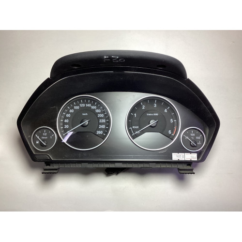 BMW F30 Dizel Gösterge Paneli Kilometre Saati 9232895 9311393-01 