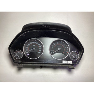 BMW F30 Dizel Gösterge Paneli Kilometre Saati 9232895 9325224-01 