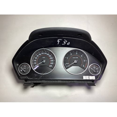BMW F30 Dizel Gösterge Paneli Kilometre Saati 9232895 9312996-01 
