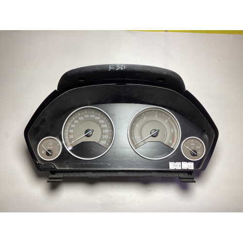 BMW F30 Dizel Gösterge Paneli Kilometre Saati 9232895 9295883-01 