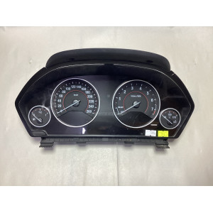 BMW F30 Benzinli Gösterge Paneli Kilometre Saati 9232895 9325218-01