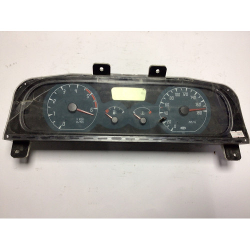 Nissan Terrano Kilometre Saati Gösterge Paneli 28100X003 21106101