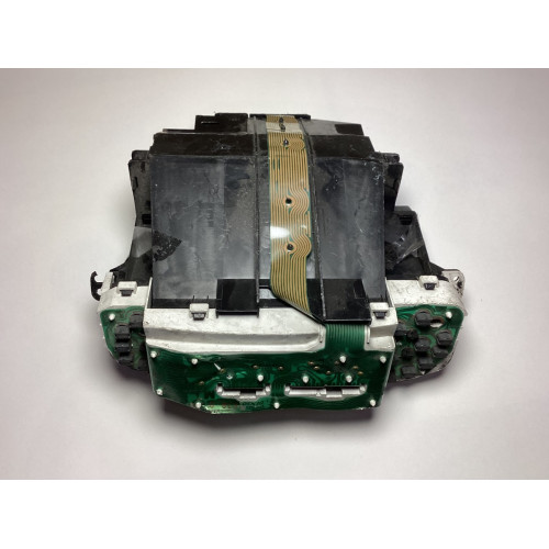 Toyota Yaris Kilometre Saati Gösterge Paneli 457300-2960