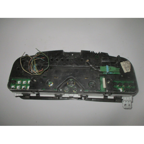 Toyota Avensis Benzinli Kilometre Saati Gösterge Paneli 83800-05390