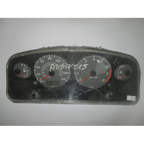 Toyota Avensis Benzinli Kilometre Saati Gösterge Paneli 83800-05390