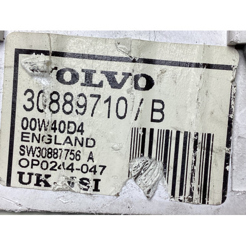 Volvo V40 S40 Gösterge Paneli Kilometre Saati 30889710B SW30887756A