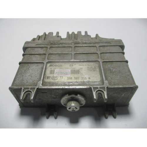 Volkswagen Golf 3 1.8 Motor Beyni 0261203591 3A0907311A