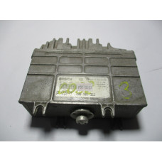 Volkswagen Golf 3 1.8 Motor Beyni 0261203593 3A0907311