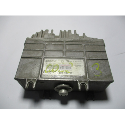 Volkswagen Golf 3 1.8 Motor Beyni 0261203593 3A0907311