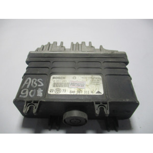 Volkswagen Golf 3 1.8 Motor Beyni 0261203184 8A0907311H