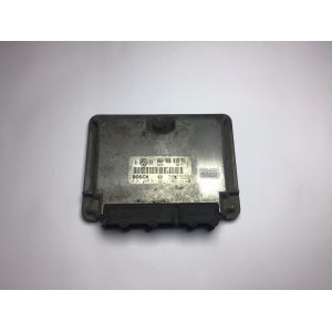 Volkswagen Golf 2.0 Motor Beyni M5.9.2 0261206261 06A906018FK