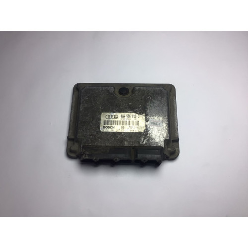 Audi A3 1.8 Motor Beyni 06A906018C 0261204127