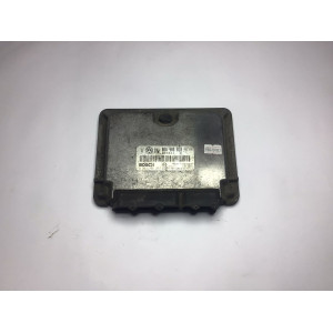 Volkswagen Golf 2.0 Motor Beyni M5.9.2 0261206261 06A906018FK