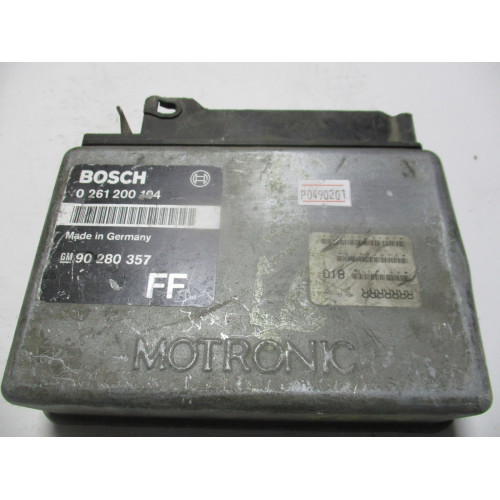 Opel Kadett 2.0 Motor Beyni 0261200104 90280357FF