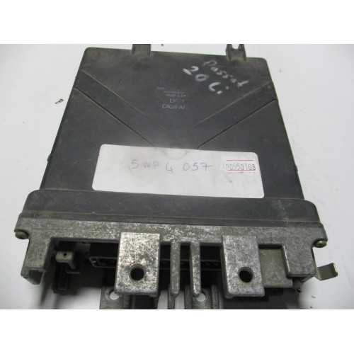 Volkswagen Passat 2.0 Motor Beyni 5WP4057 037906022ED