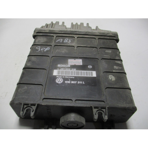 Volkswagen Golf 3 1.8 Motor Beyni 0261203318 1H0907311L