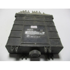 Volkswagen Golf 3 1.8 Motor Beyni 0261200760 1H0907311F