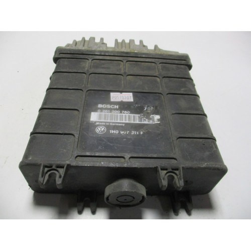 Volkswagen Golf 3 1.8 Motor Beyni 0261200760 1H0907311F