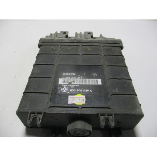 Volkswagen Golf 3 1.4 Motor Beyni 0261200257 030906026C