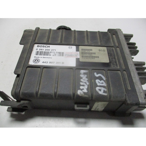 Volkswagen Passat 1.8 Motor Beyni 0261200271 443907311D