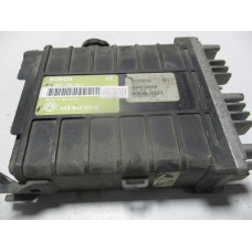 Volkswagen Passat 1.8 Motor Beyni 0261200261 443907311B