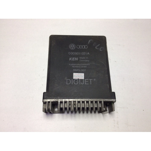Volkswagen Polo 1.3 Motor Beyni 5WP6002 030906021A