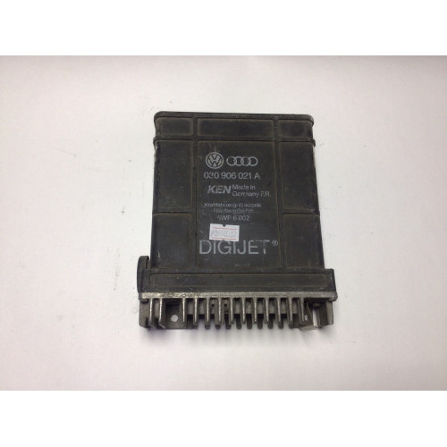 Volkswagen Polo 1.3 Motor Beyni 5WP6002 030906021A
