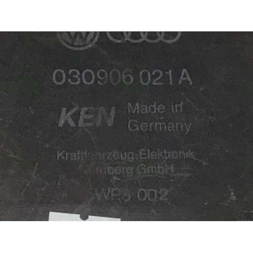 Volkswagen Polo 1.3 Motor Beyni 5WP6002 030906021A