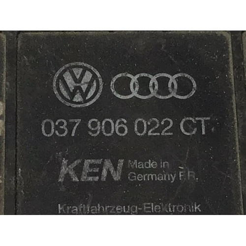 Volkswagen Golf Jetta Motor Beyni 037906022CT