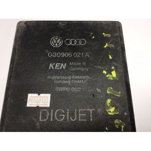 Volkswagen Polo 1.3 Motor Beyni 5WP6002 030906021A