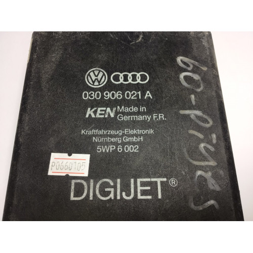 Volkswagen Polo 1.3 Motor Beyni 5WP6002 030906021A
