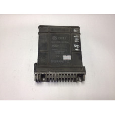 Volkswagen Golf 2 1.8 Motor Beyni 037906022AM 5WP4010