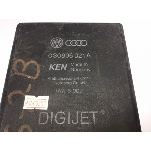 Volkswagen Polo 1.3 Motor Beyni 5WP6002 030906021A