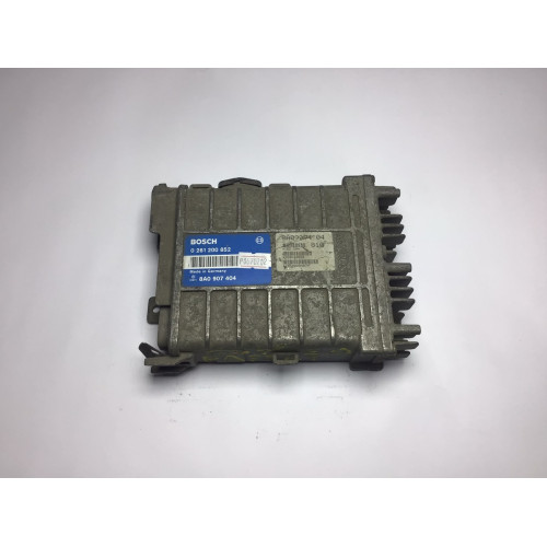 Volkswagen Passat Motor Beyni 0261200852 8A0907404